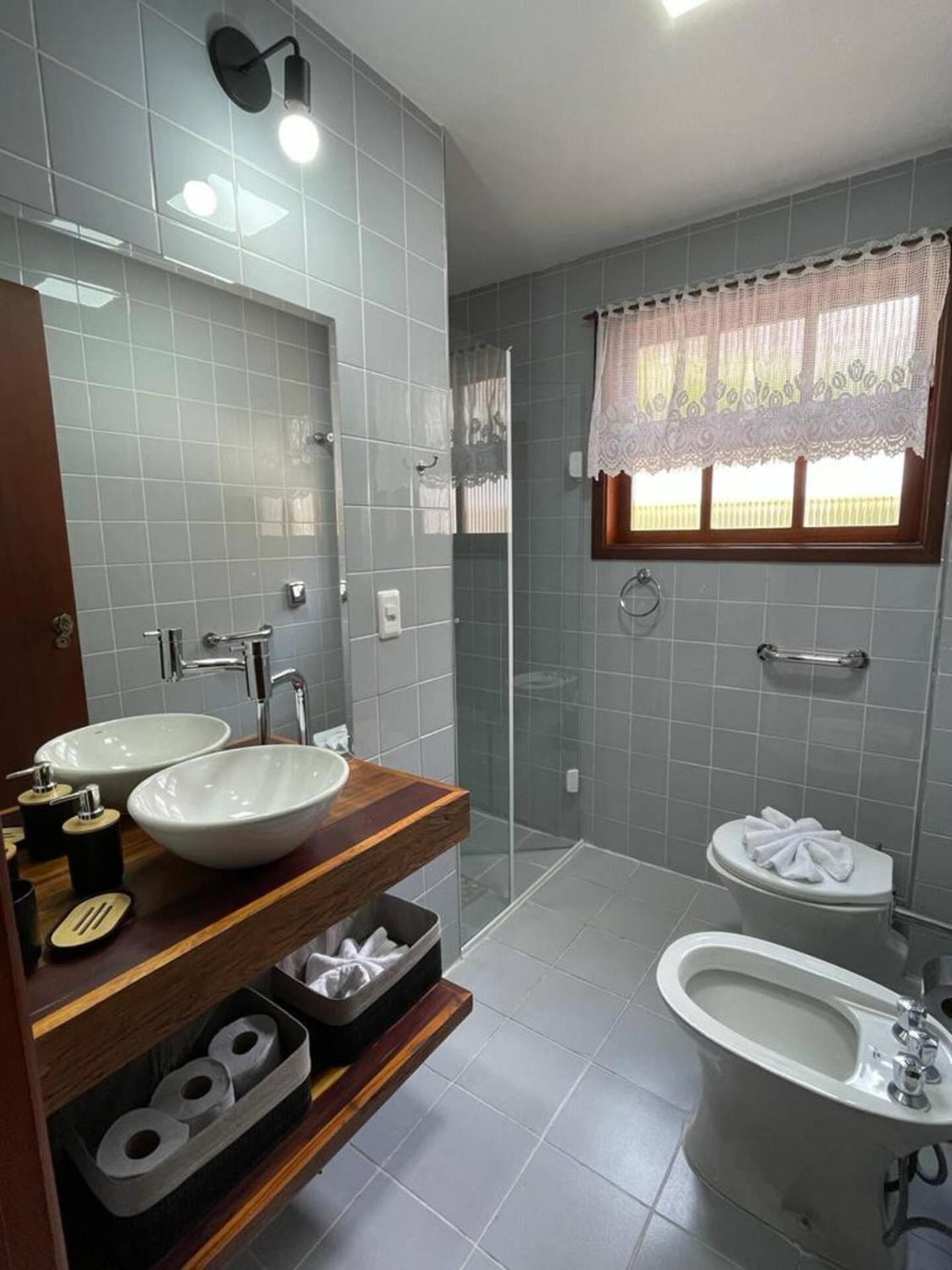 Lindo Apto No Centro Capivari - Condominio Privado Кампус-ду-Жордан Екстер'єр фото